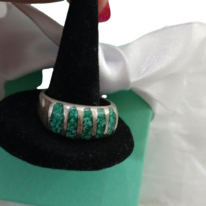 Men's Silver Ring w/ Inlayed Crushed Sone, Size 11.25